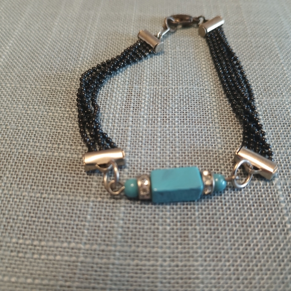 Jewelry - Elegant Black and Turquoise Beaded Bracelet